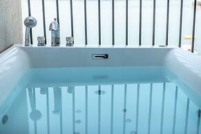 Yeosu Lastella Spa Pet-friendly Pension