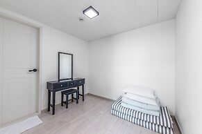 Yeosu Lastella Spa Pet-friendly Pension