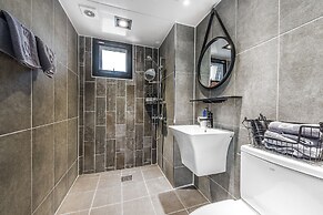 Yeosu Lastella Spa Pet-friendly Pension