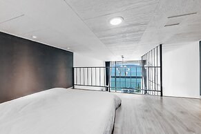 Yeosu Lastella Spa Pet-friendly Pension