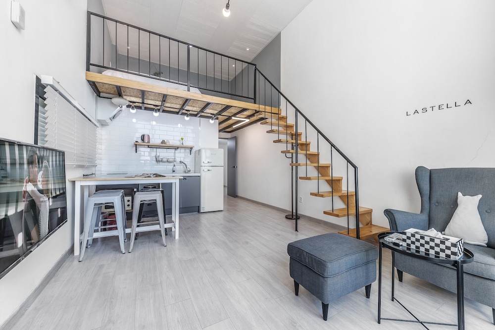 Yeosu Lastella Spa Pet-friendly Pension