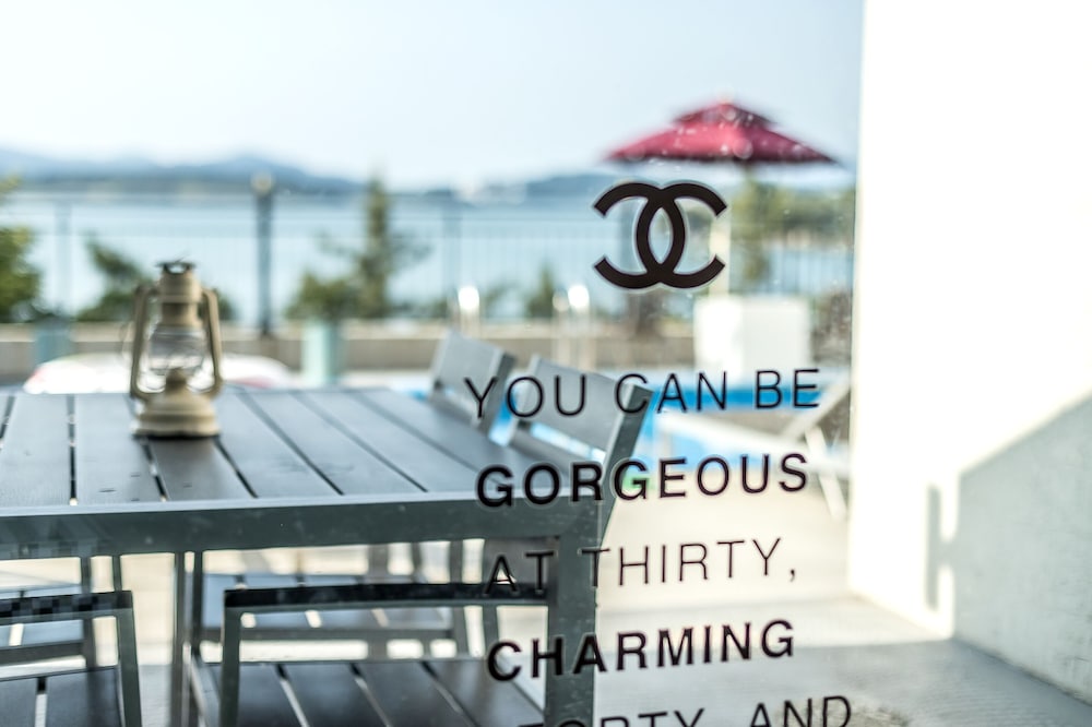 Yeosu Lastella Spa Pet-friendly Pension