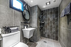 Yeosu Lastella Spa Pet-friendly Pension