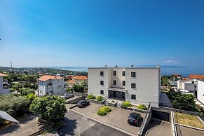 Seaview Apartment Kostrena Two