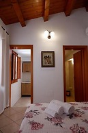Sikania Residence