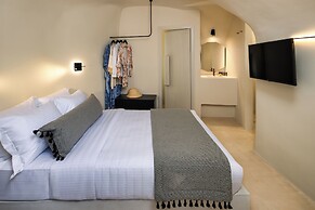 Calissa Suites by Ananda