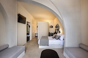 Calissa Suites by Ananda