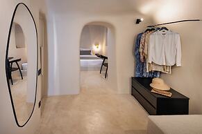 Calissa Suites by Ananda