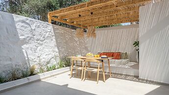 Adamas Hideout