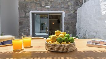 Adamas Hideout