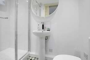 Ecclesall Road Apartment