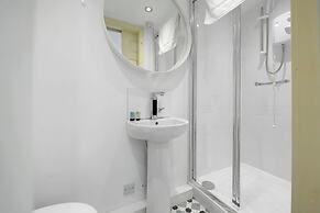 Ecclesall Road Apartment