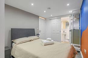 Ecclesall Road Apartment