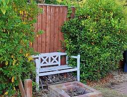 Charming Villa in Ryde - Child Friendly