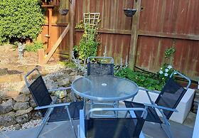 Charming Villa in Ryde - Child Friendly