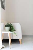 LIV - Modern Studio Apartment S8-3c