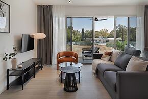 Phaedrus Living: Travertine Residences 101