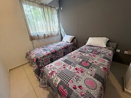 Alimos Cozy Apartment