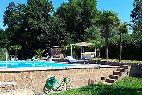 Casale Vezzoli con Piscina