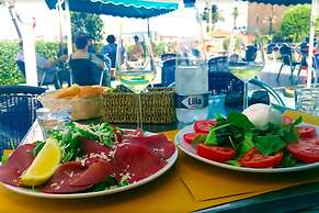 Appartamento Blue Sea con Vista Mare