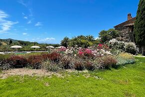 Villa Campo Valerio con Grande Piscina