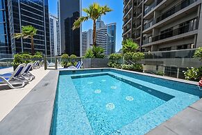 Elite Downtown Residence 2
