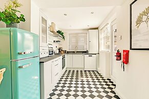 Cherry Tree House - North East Escapes