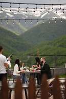 Motives Inn Dilijan