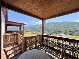 Motives Inn Dilijan
