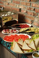 Motives Inn Dilijan