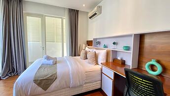 YY Villa Big Pool & Parking in Seminyak
