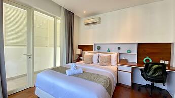YY Villa Big Pool & Parking in Seminyak