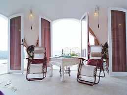 VistaMonti Private Villas