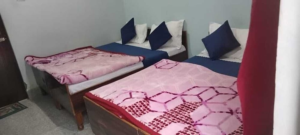 Hotel Radha Krishna
