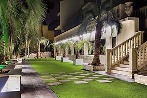 Calma Holiday Villas