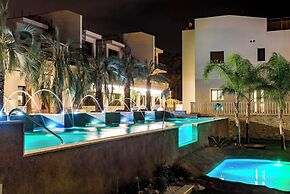 Calma Holiday Villas
