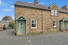Oak Cottage - North East Escapes