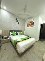 The Grand Chetak Inn