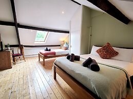 Bush Nook House