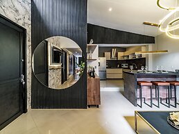 ONE APARTMENTS LLERAS