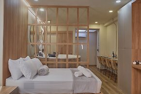ONE APARTMENTS LLERAS