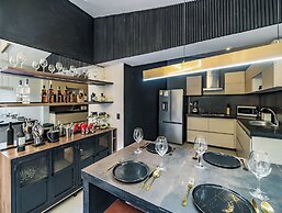 ONE APARTMENTS LLERAS