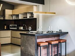 ONE APARTMENTS LLERAS