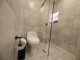 ONE APARTMENTS LLERAS