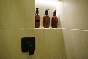 ONE APARTMENTS LLERAS