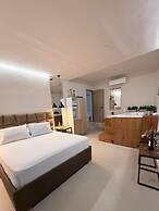 ONE APARTMENTS LLERAS