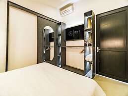 ONE APARTMENTS LLERAS