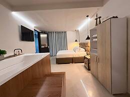 ONE APARTMENTS LLERAS