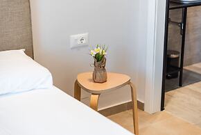 Luxury Studio With Free Parking