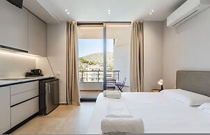 Luxury Studio With Free Parking
